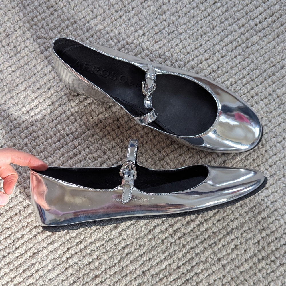 AEROSOLES Women's Shiny Silver Ballet Flats Mary Jane's